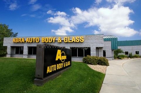 Auto Body and Paint Shop Design Project - Reception Area - JoyDesign