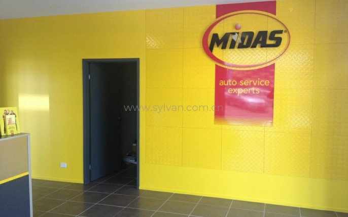 Automotive Quick Repair Service Design Project - Reality images realistic picture - JoyDesign