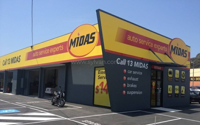 Automotive Quick Repair Service Design Project - Reality images realistic picture - JoyDesign